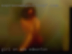 Girl on ads Edmonton girl discrete fun.