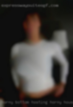Horny horny housewives in Bozeman, MT bottom hosting downtown.