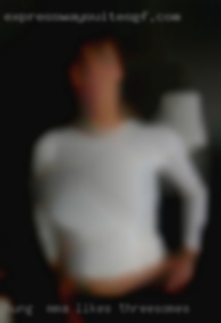 Hung  likes threesomes MMA fighter/Kickboxing coach.